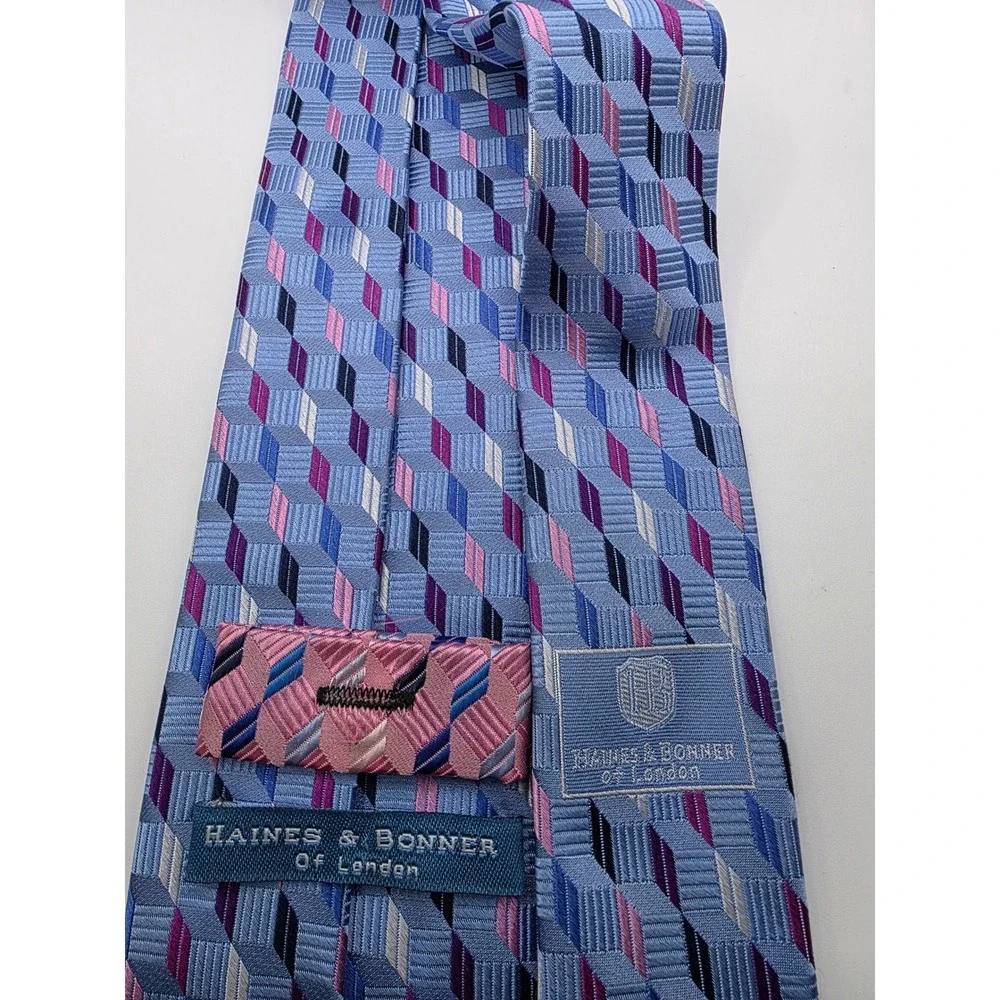 Haines & Bonner Of London Geometric Pattern‎ Silk Necktie Men Blue Pink Purple